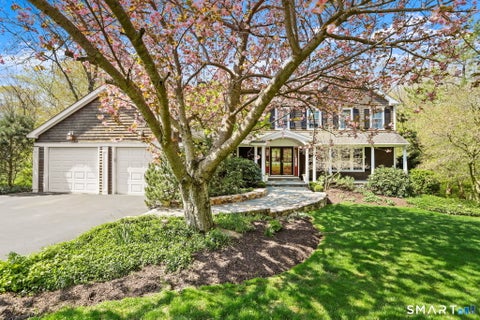 Photo of 36 Lobsterback Road, Trumbull, CT 06611 (MLS # 24191666)