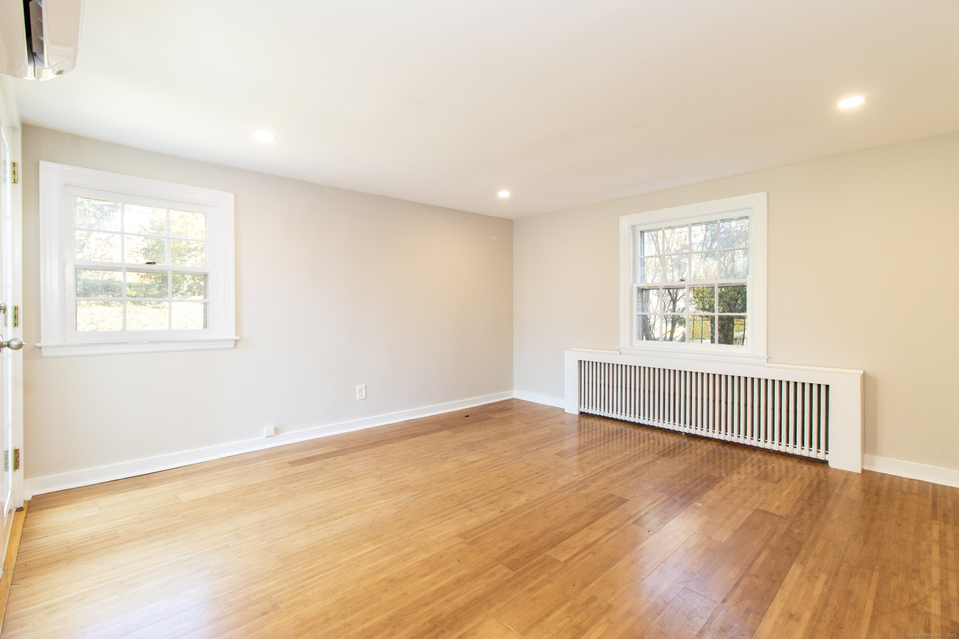 10 Elizabeth Street, Branford, Connecticut image 18