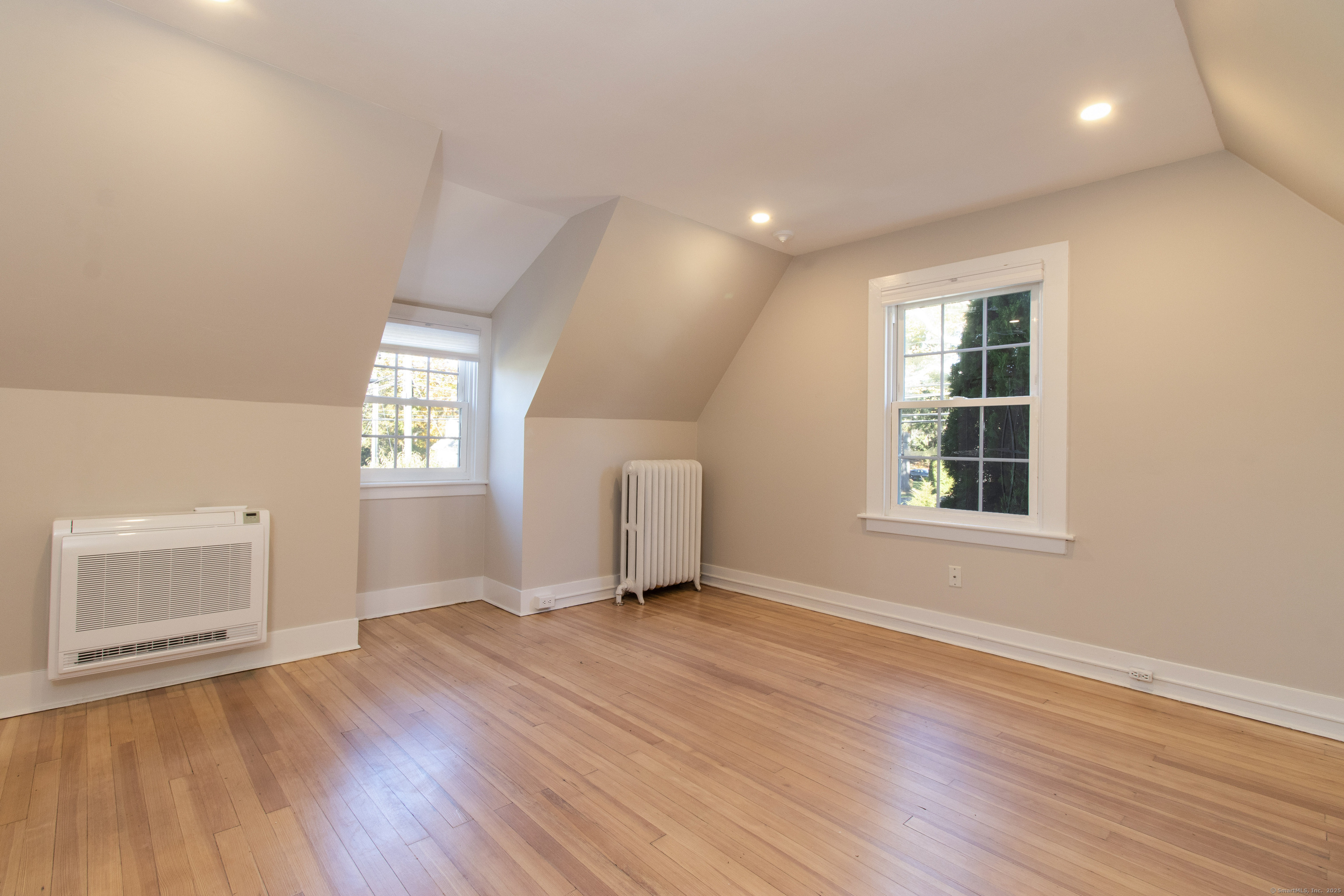 10 Elizabeth Street, Branford, Connecticut image 22