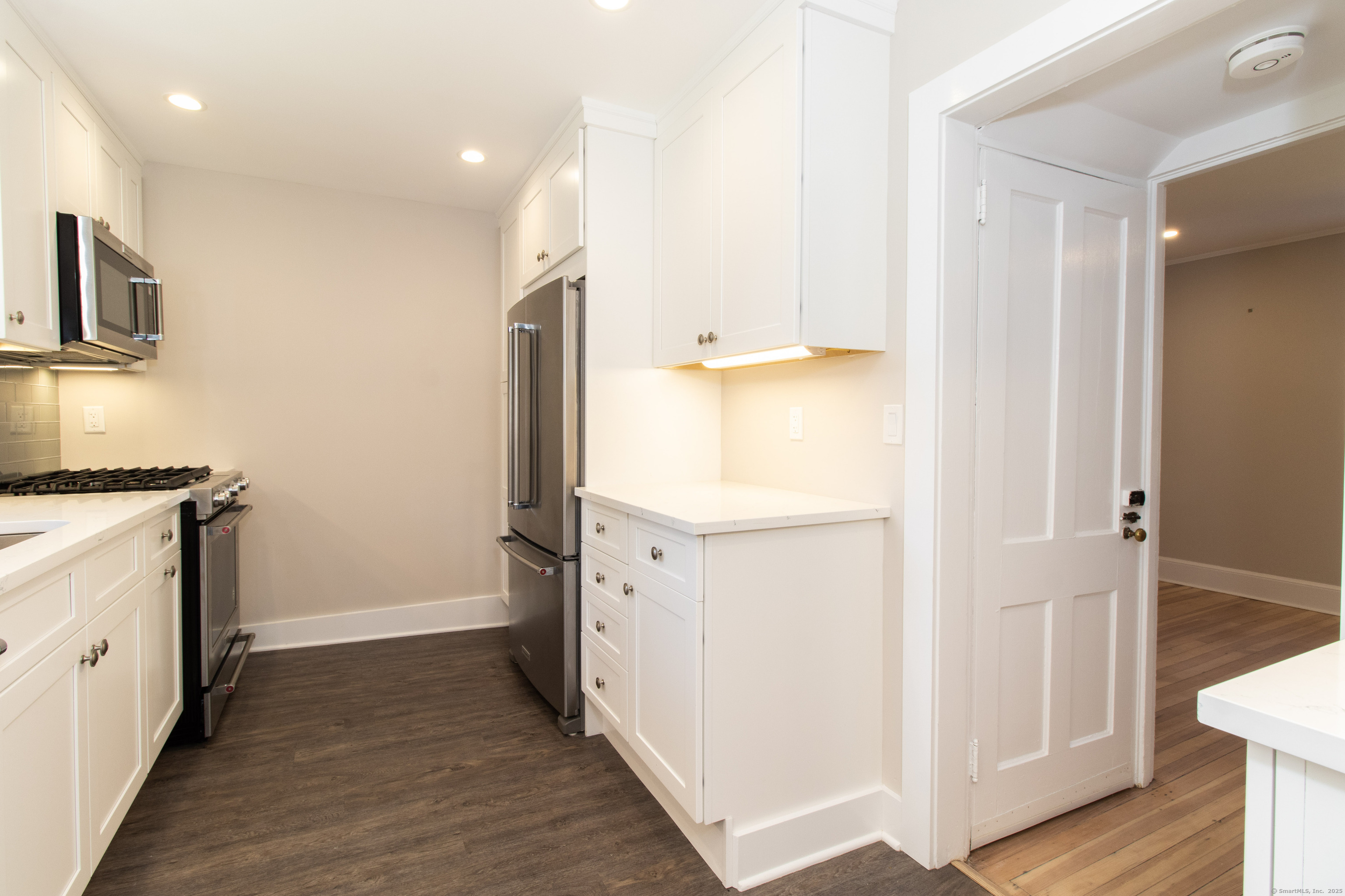10 Elizabeth Street, Branford, Connecticut image 10