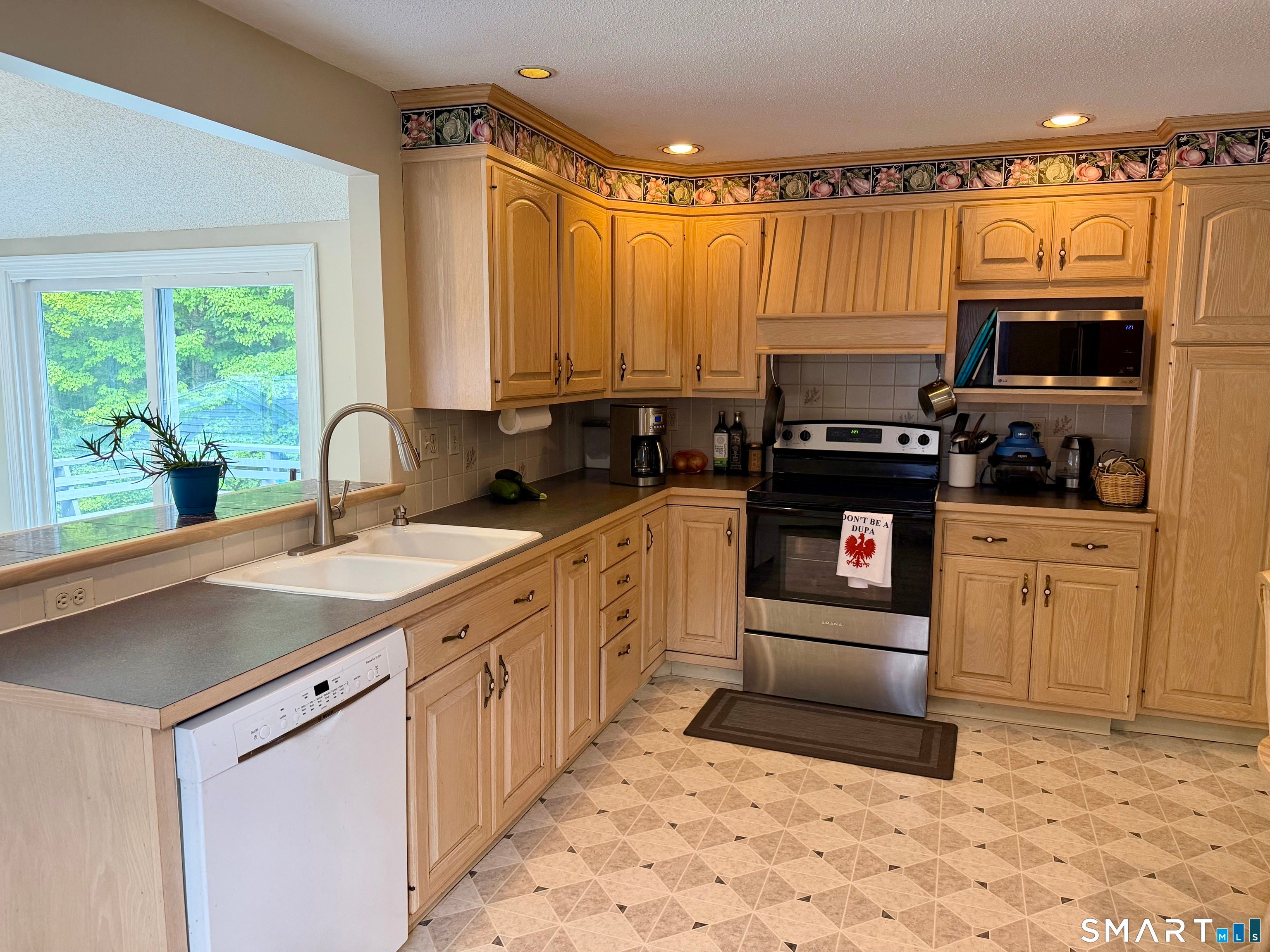 166 Notch Road