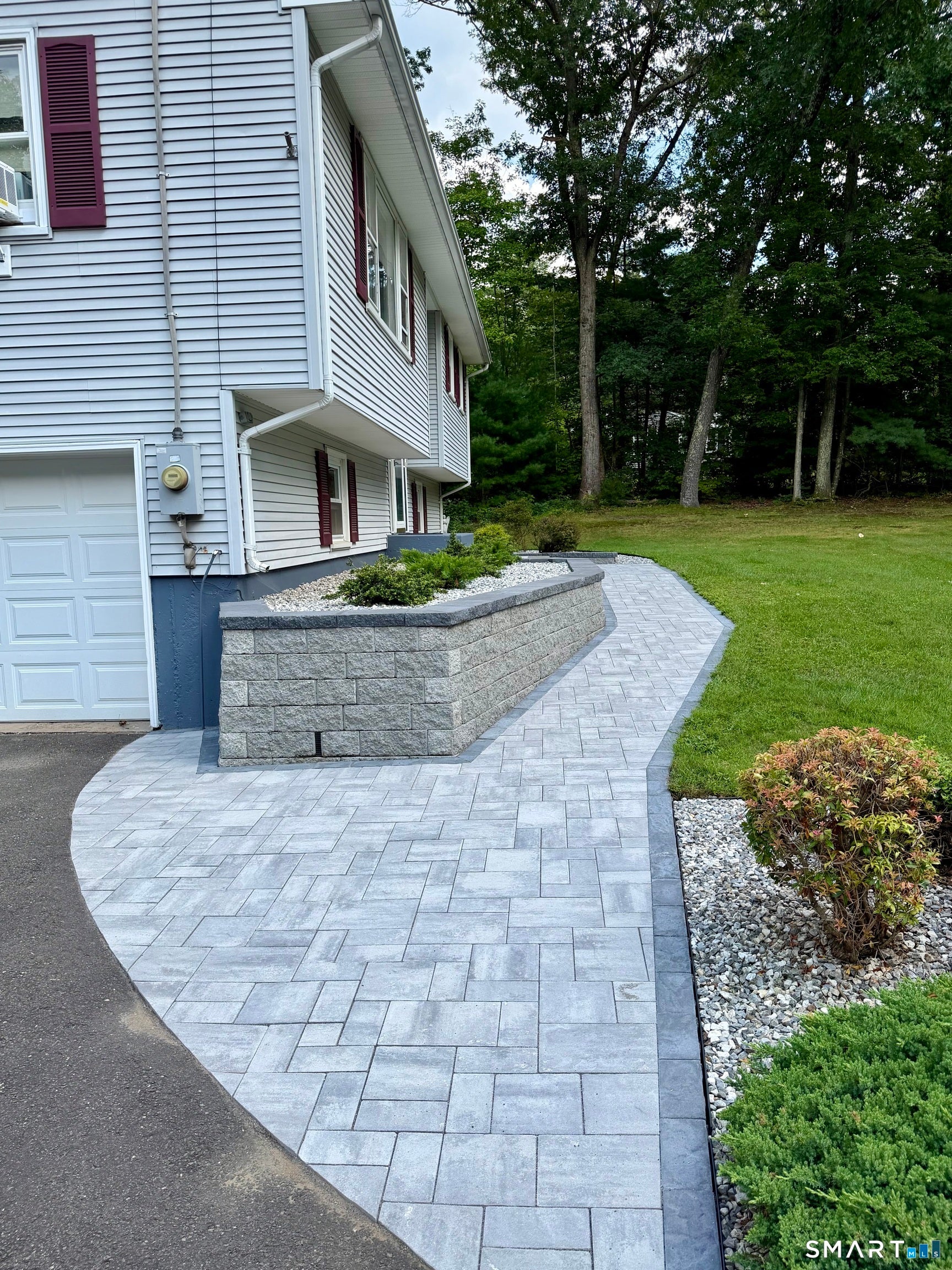 166 Notch Road