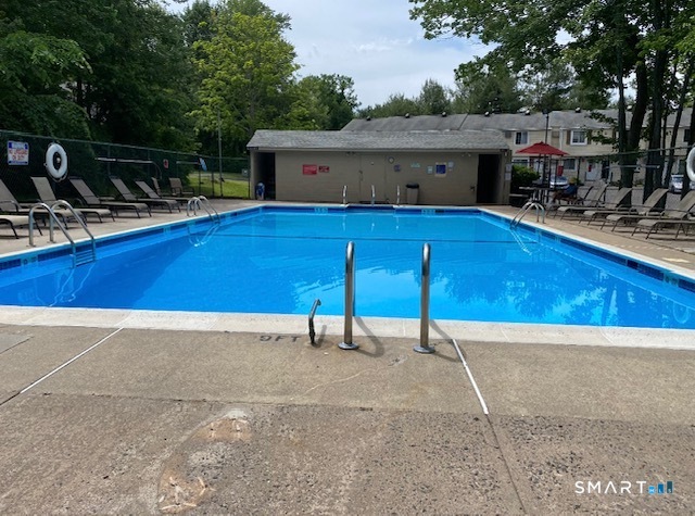 163 Cynthia Lane APT A4