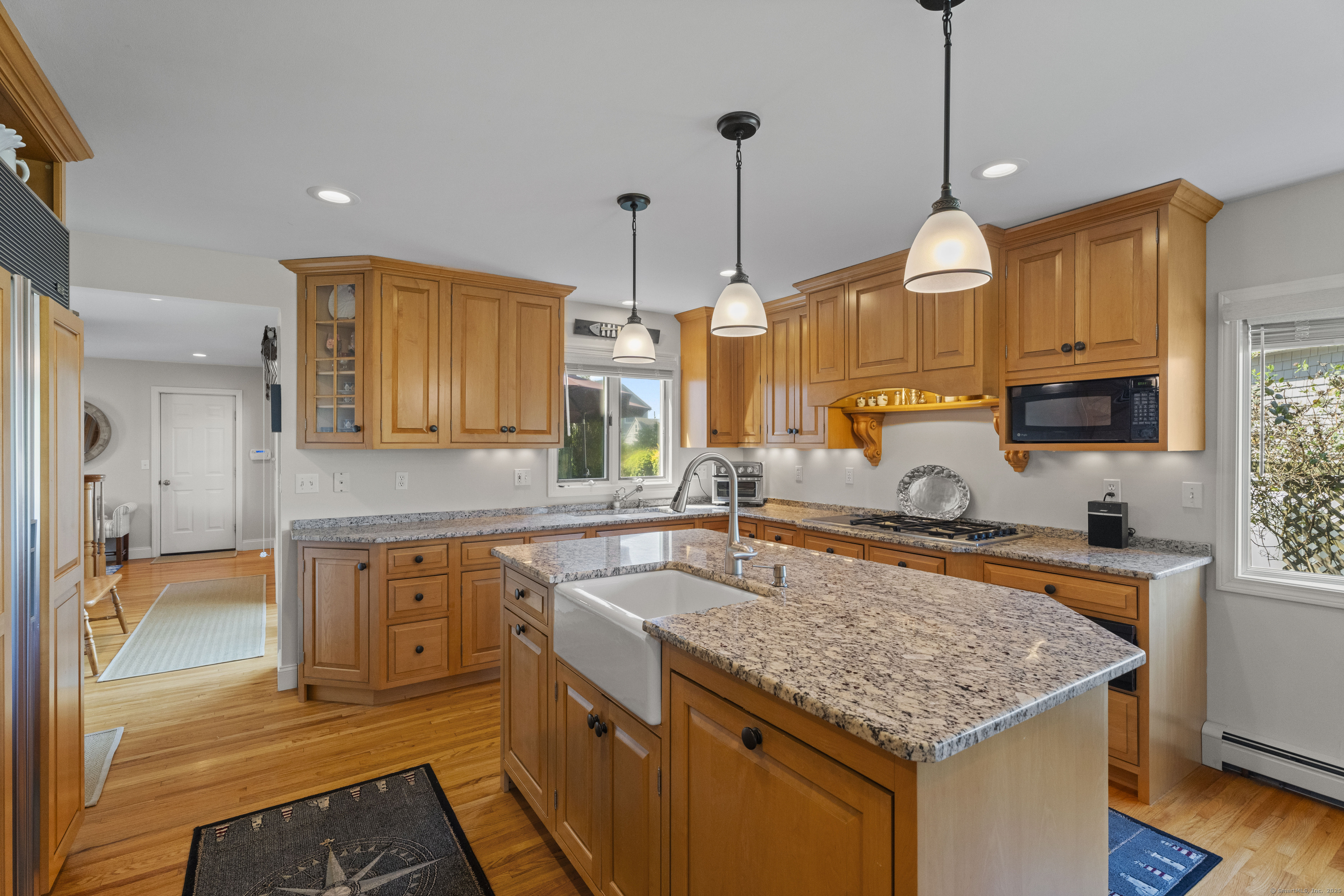 4 Island Avenue