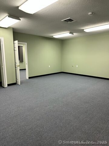 Meriden, Connecticut 06451, United States, ,Residential,Active,173566