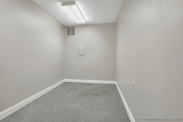 Meriden, Connecticut 06451, United States, ,Residential,Active,173566