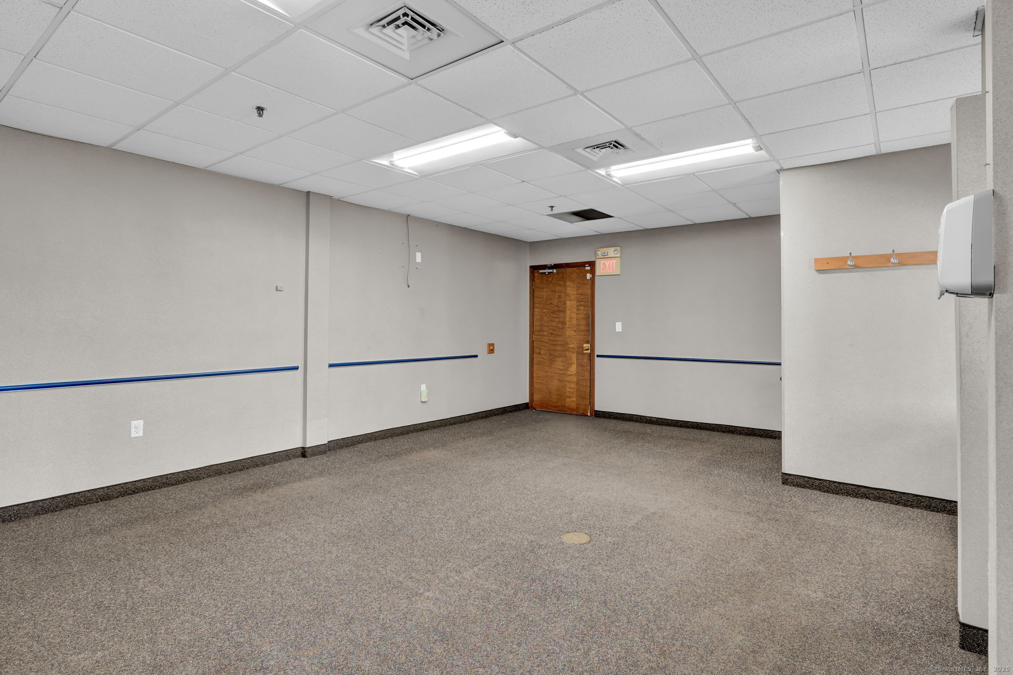 465 Silas Deane Highway First Floor