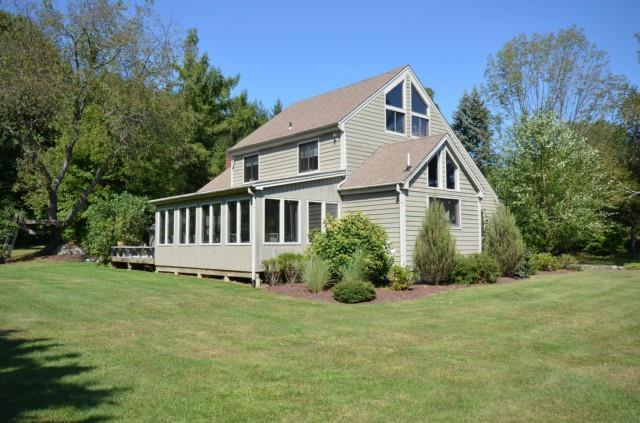 Photo 1 of 13 Chapman Place, Redding, Connecticut, $550,000, Web #: 99078984