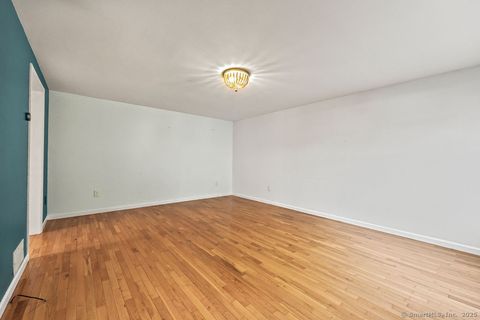 Tiny photo for 3 Allspice Lane #3, Glastonbury, CT 06033 (MLS # 24133566)