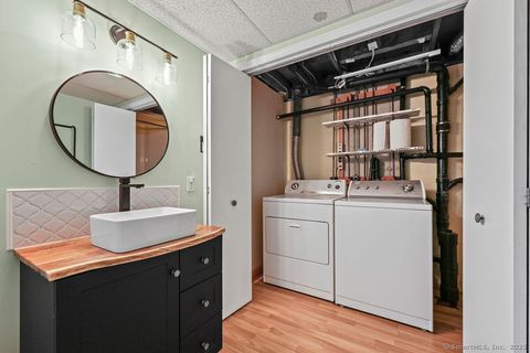 Tiny photo for 3 Allspice Lane #3, Glastonbury, CT 06033 (MLS # 24133566)