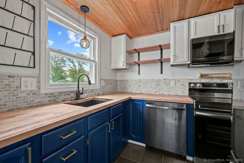 Tiny photo for 3 Allspice Lane #3, Glastonbury, CT 06033 (MLS # 24133566)