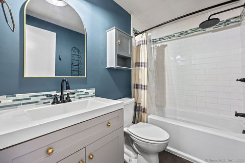 Tiny photo for 3 Allspice Lane #3, Glastonbury, CT 06033 (MLS # 24133566)