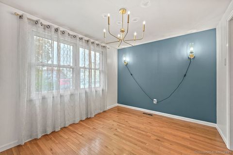 Tiny photo for 3 Allspice Lane #3, Glastonbury, CT 06033 (MLS # 24133566)