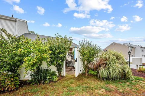 Tiny photo for 3 Allspice Lane #3, Glastonbury, CT 06033 (MLS # 24133566)