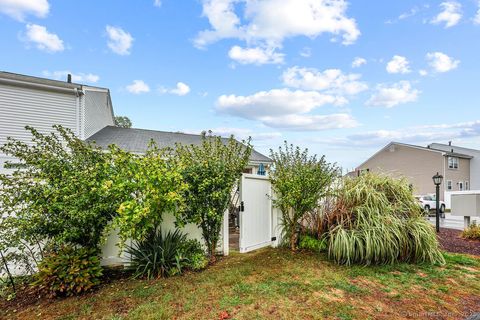 Tiny photo for 3 Allspice Lane #3, Glastonbury, CT 06033 (MLS # 24133566)