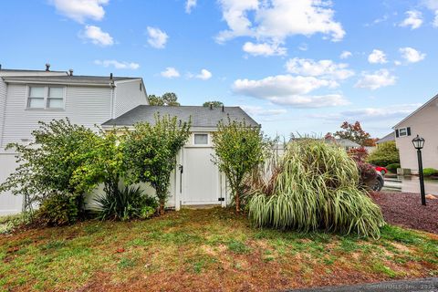 Tiny photo for 3 Allspice Lane #3, Glastonbury, CT 06033 (MLS # 24133566)