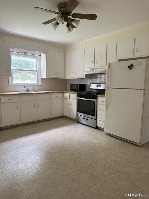 Tiny photo for 635 Canfield Ext Avenue, Bridgeport, CT 06604 (MLS # 24213556)