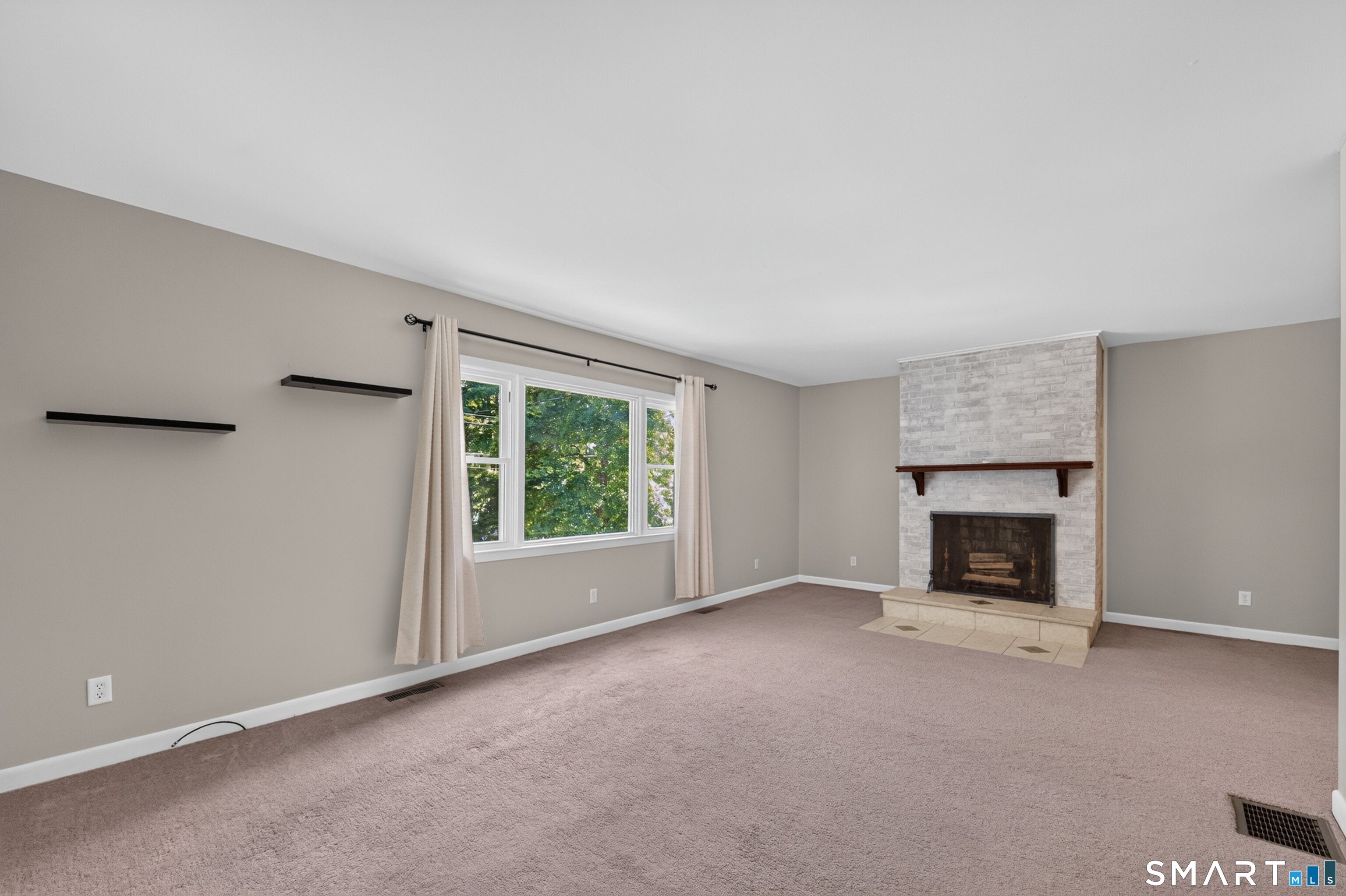 25 Berry Road