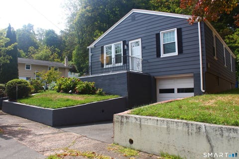 Photo of 44 Huntington Avenue, New Haven, CT 06512 (MLS # 24191498)
