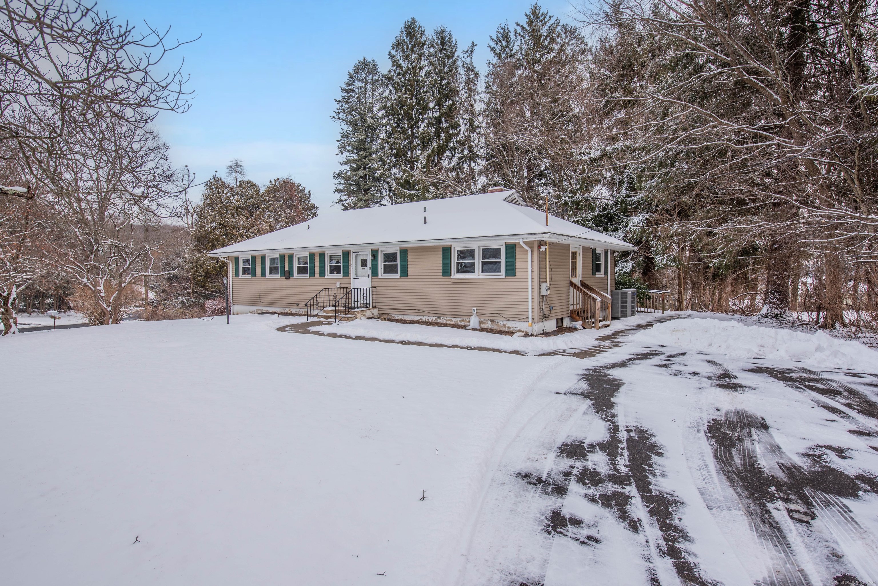 2 Country Ridge Road, Danbury, Connecticut image 2