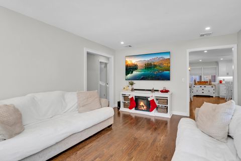 Tiny photo for 98 Great Hill Road, Oxford, CT 06478 (MLS # 24143079)