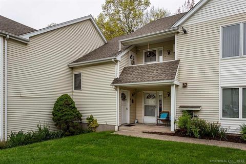 24 Millbrook Court Newington CT 06111