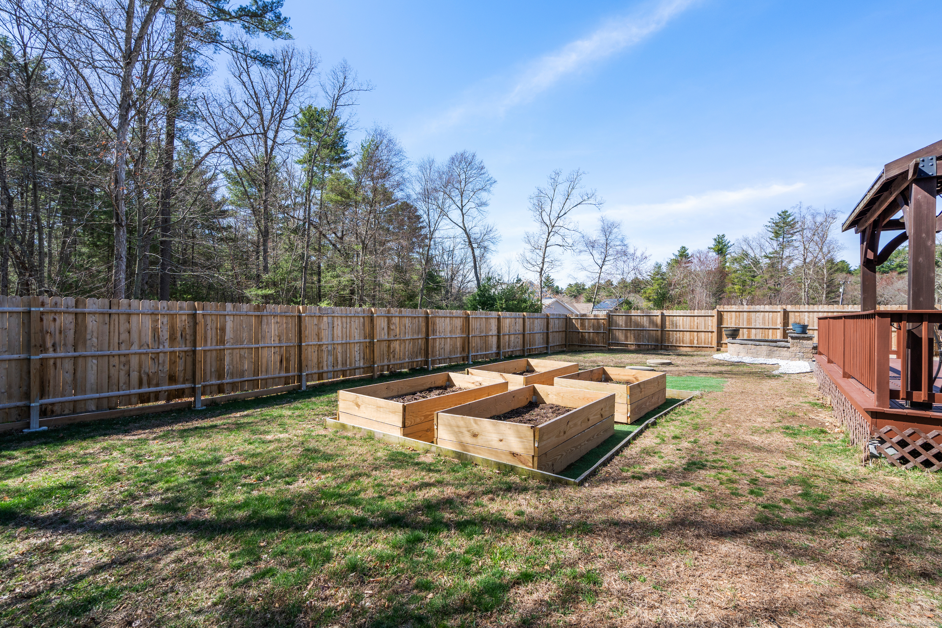 921 Quaddick Town Farm Road, Thompson, Connecticut image 33