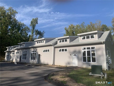 Condo For Rent - 64 Boardman Road #C-10<br/> Litchfield County, New Milford, CT 06776