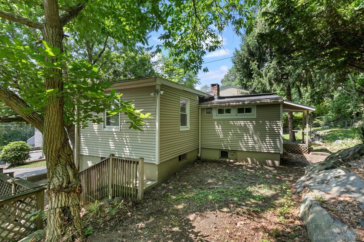 300 Laurel Hill Avenue, Norwich, Connecticut image 30