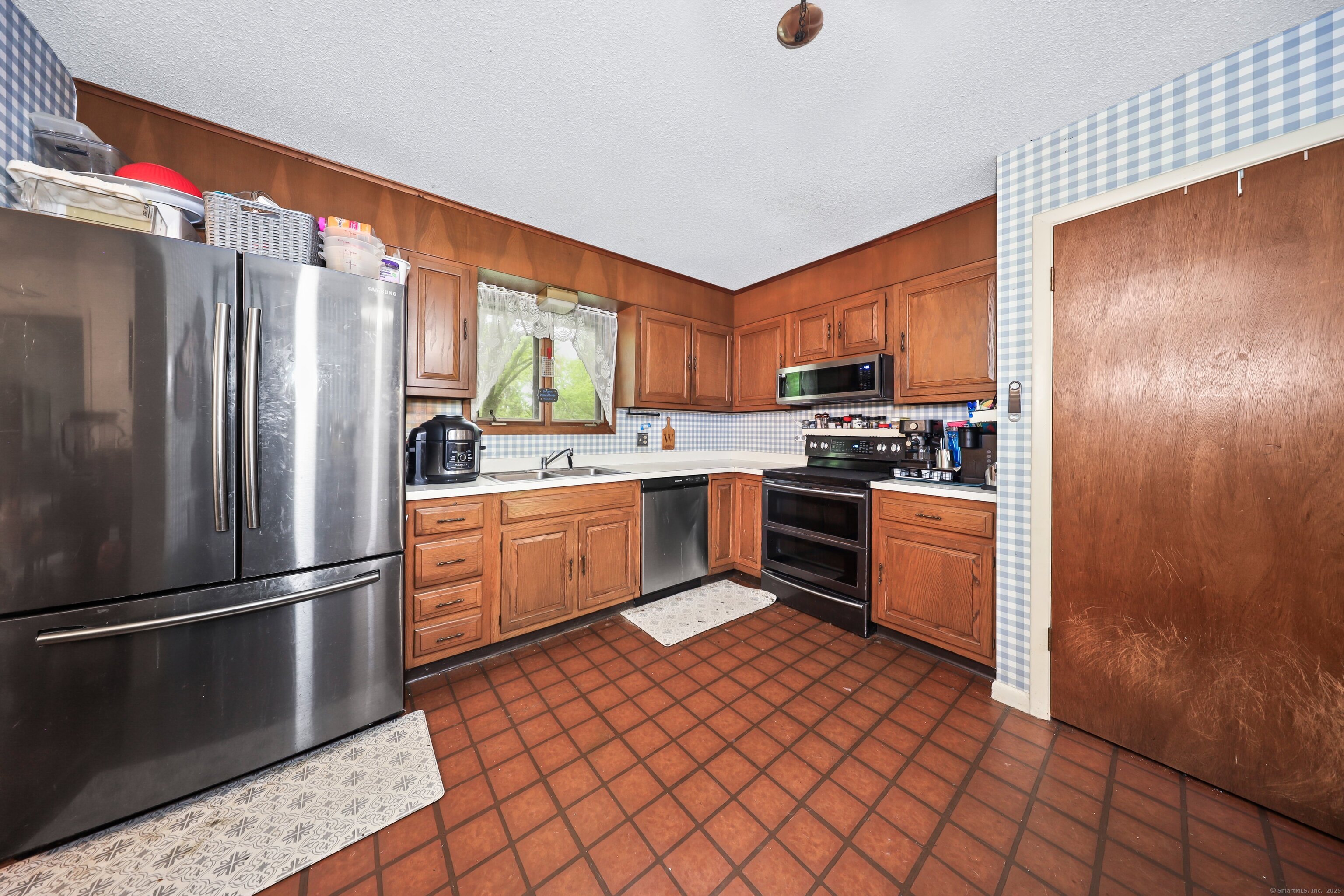 408 Reservoir Road, Southbury, Connecticut image 17