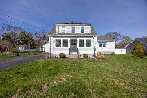 MLS: 24088368
