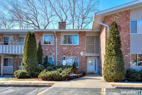Tiny photo for 103 Southport Woods Drive #103, Fairfield, CT 06890 (MLS # 24157082)