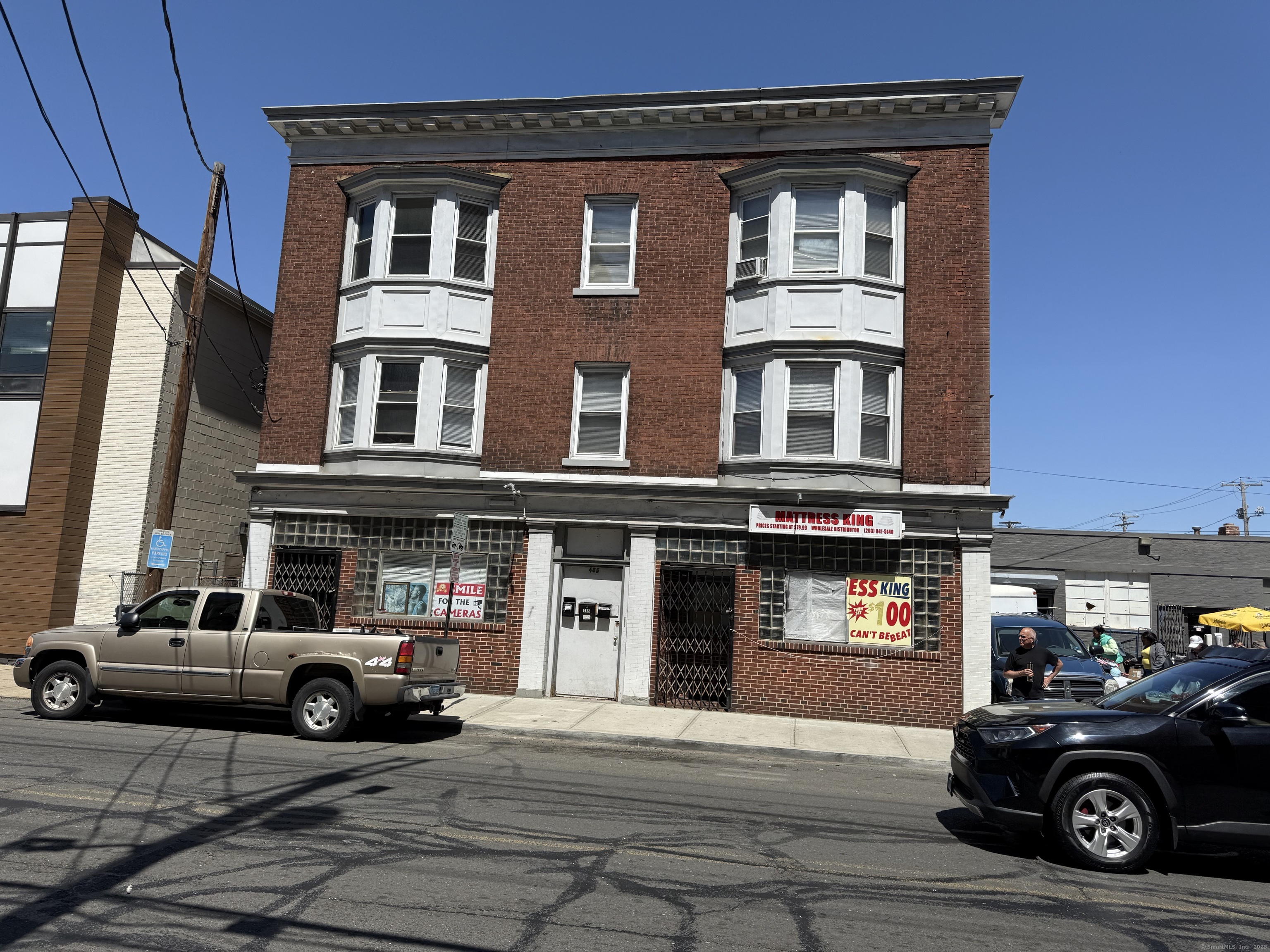 Property for Sale at Barnum Avenue, Bridgeport, Connecticut - Bedrooms: 12 
Bathrooms: 4 
Rooms: 28  - $965,000