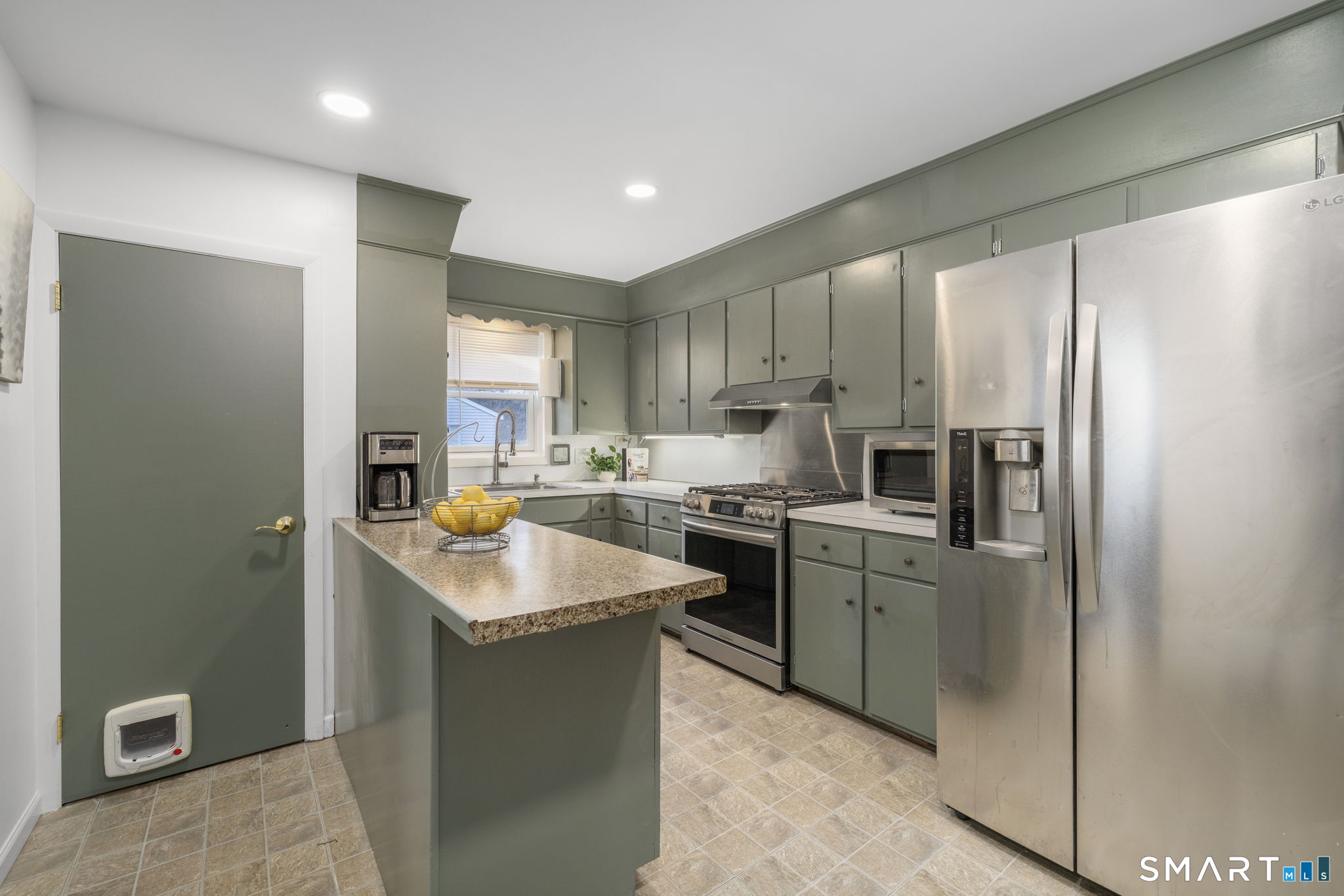 1567 Upper Maple Street