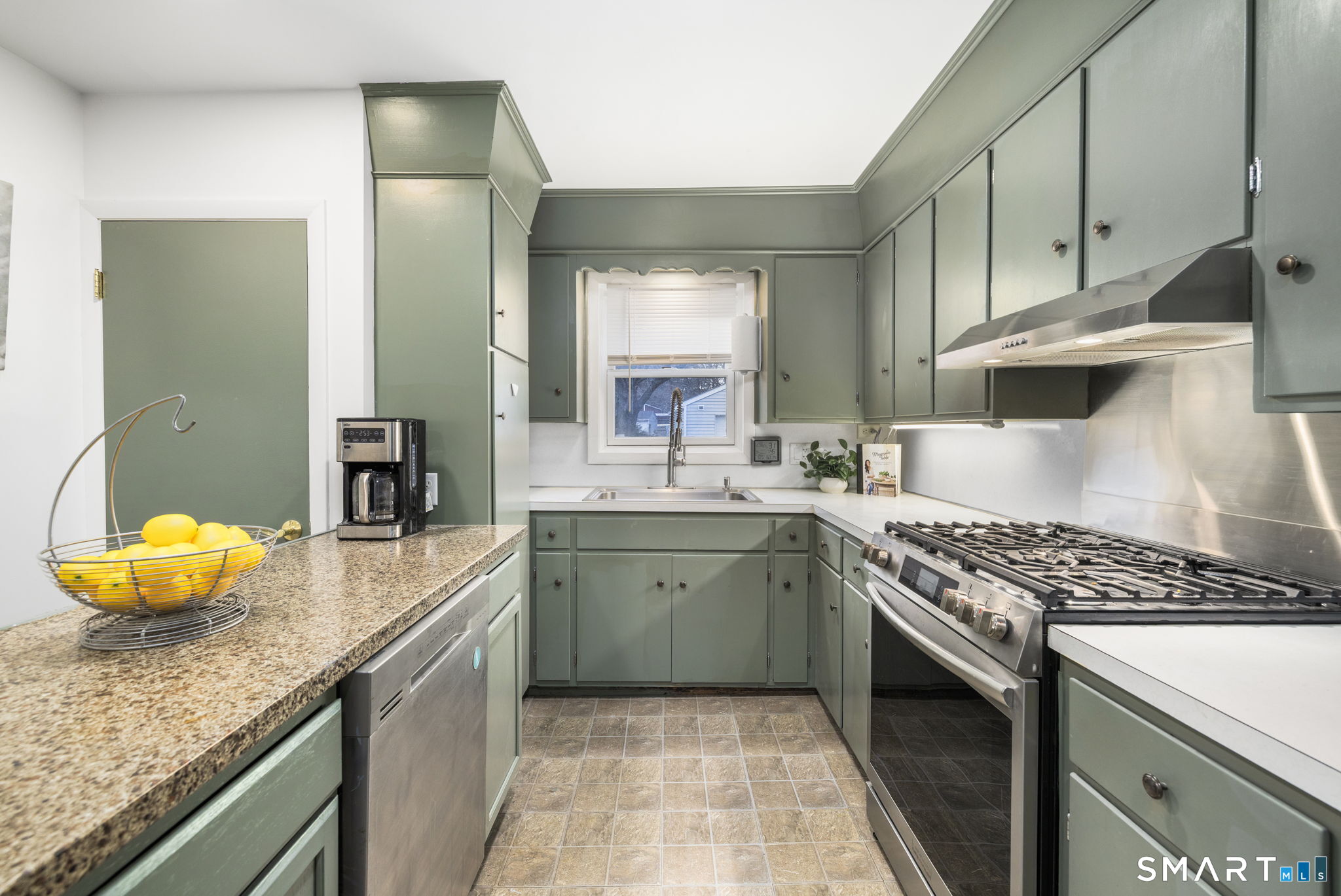 1567 Upper Maple Street