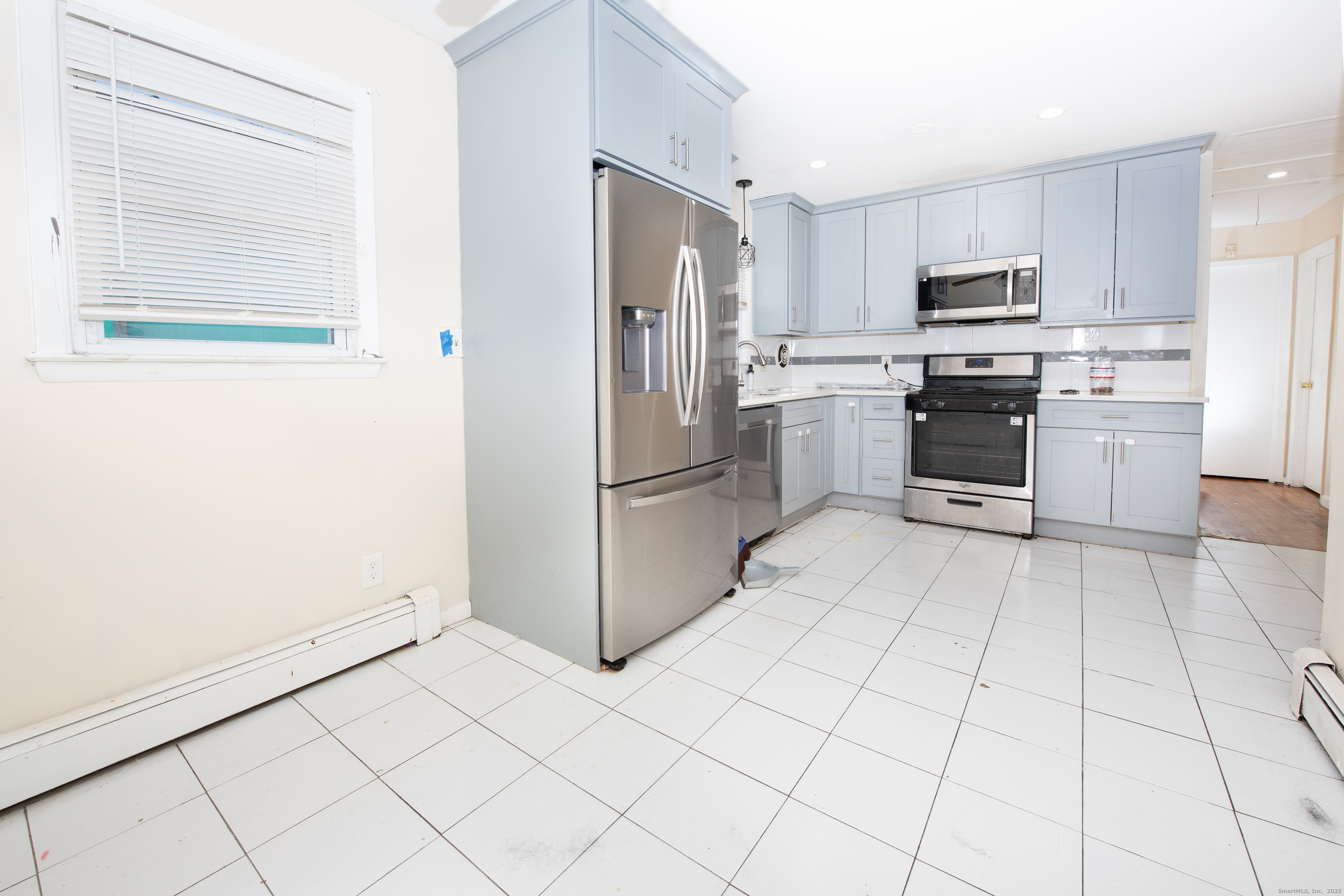 70 Pleasantview Avenue