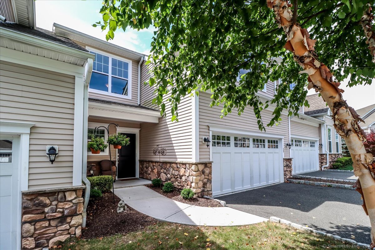 17 Brookside Court 17