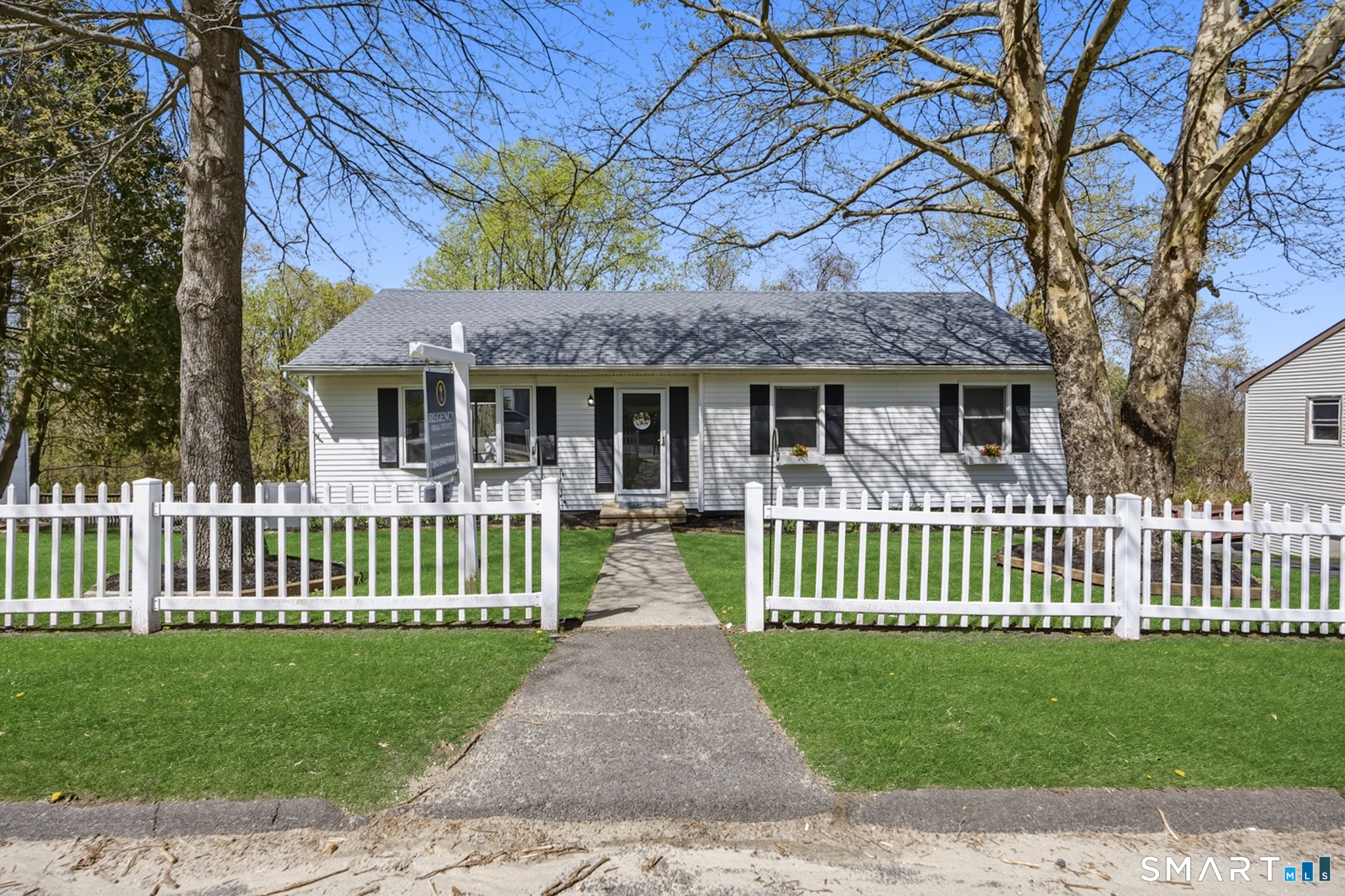 179 Eastside Boulevard