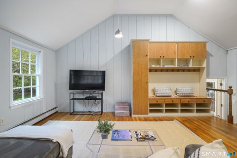 Tiny photo for 3 Hedgerow Common, Weston, CT 06883 (MLS # 24156145)