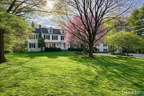 Photo of 3 Hedgerow Common, Weston, CT 06883 (MLS # 24156145)