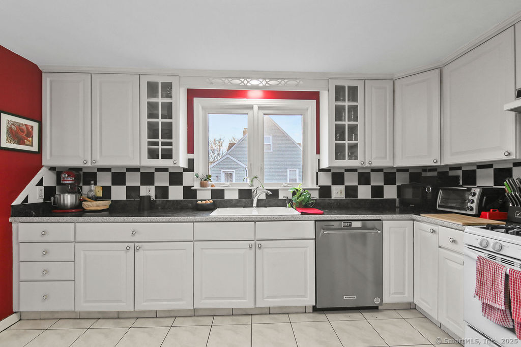 66 West Street, Middletown, Connecticut image 3