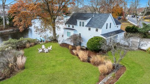 Tiny photo for 209 Rowayton Avenue, Norwalk, CT 06853 (MLS # 24141894)