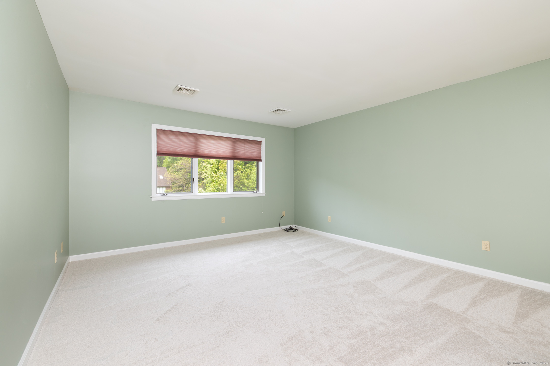 39 Amato Circle, Southington, Connecticut image 18