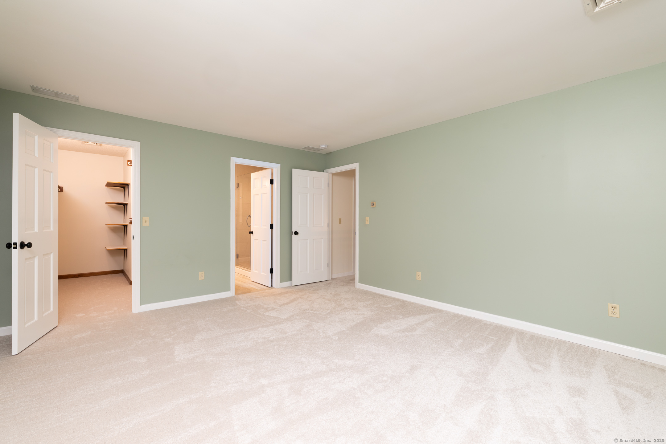 39 Amato Circle, Southington, Connecticut image 16