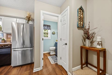 Tiny photo for 50 Pierce Street #APT 56, Plainville, CT 06062 (MLS # 24133737)