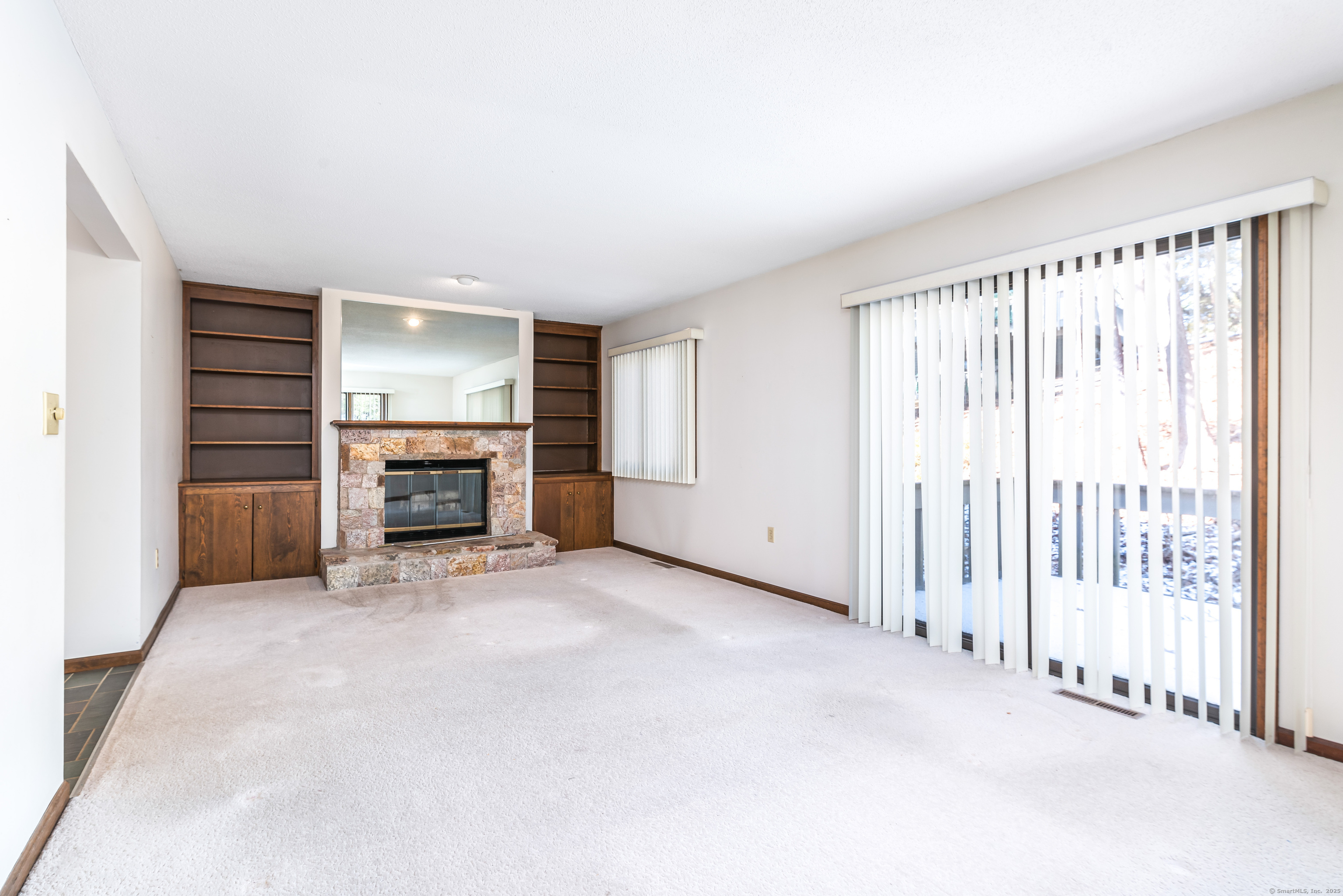 204 Waters Edge Drive #204, Southington, Connecticut image 15