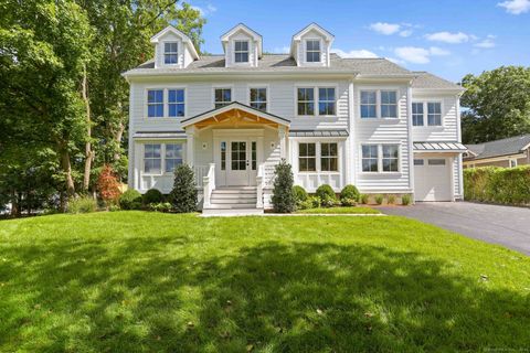 34 Ridgedale Road Fairfield CT 06824