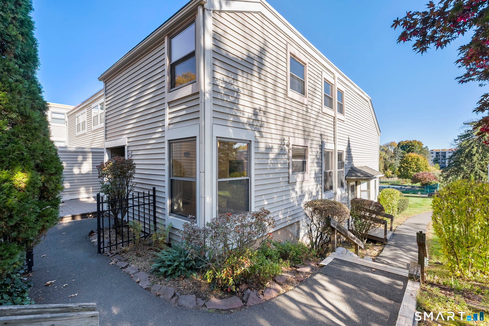 24 Stevens Place 24