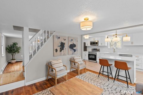 Tiny photo for 25 Mountain Road, Simsbury, CT 06081 (MLS # 24163845)