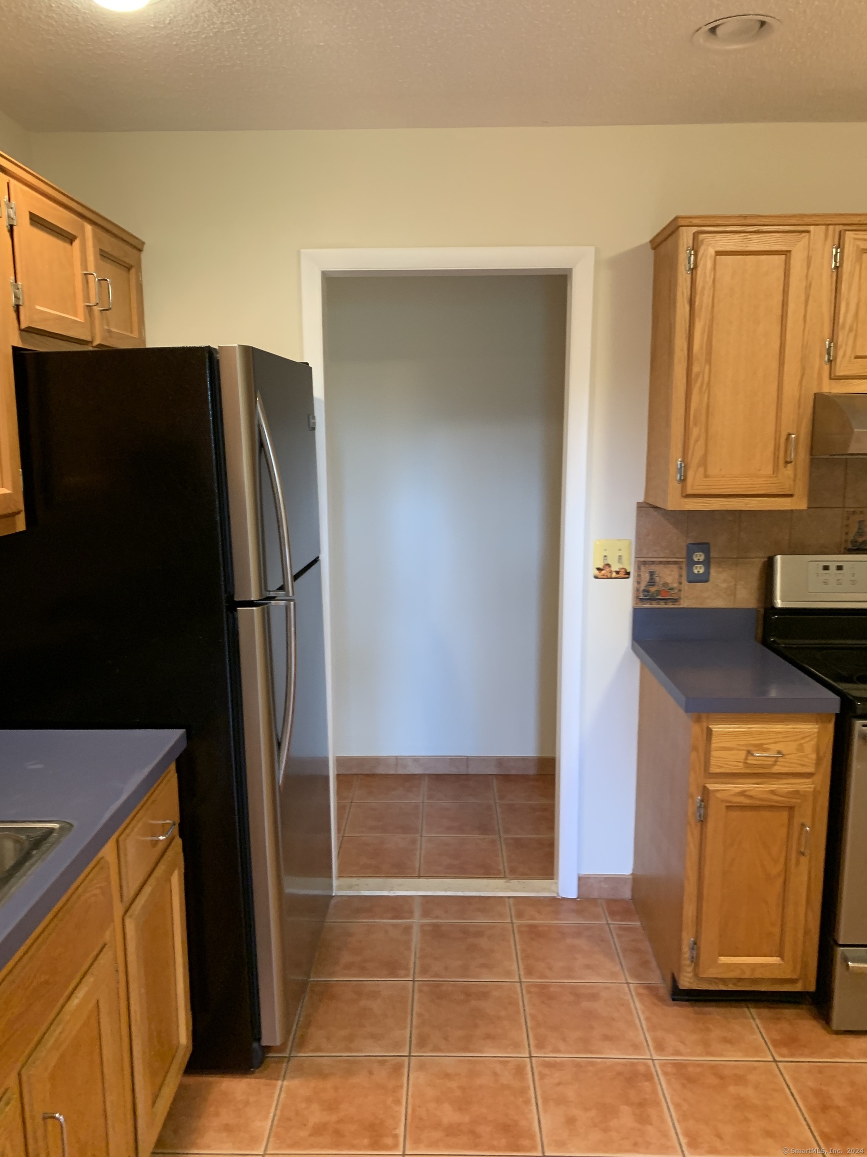 166 Old Brookfield Road #1A4, Danbury, Connecticut image 9